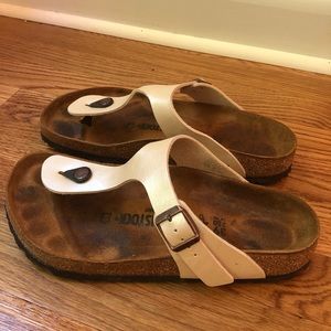 Birkenstock Gizeh sandal Champagne color